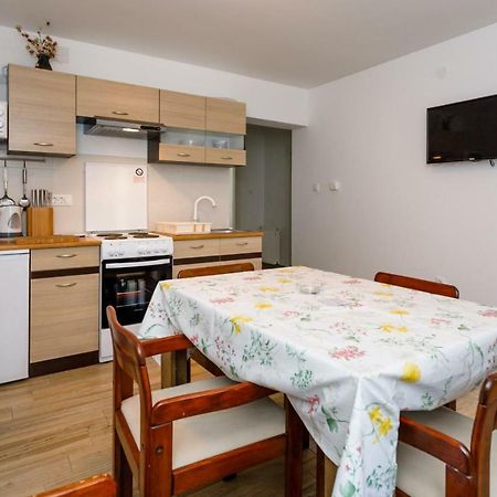 Sonja Appartement Krk Town Buitenkant foto