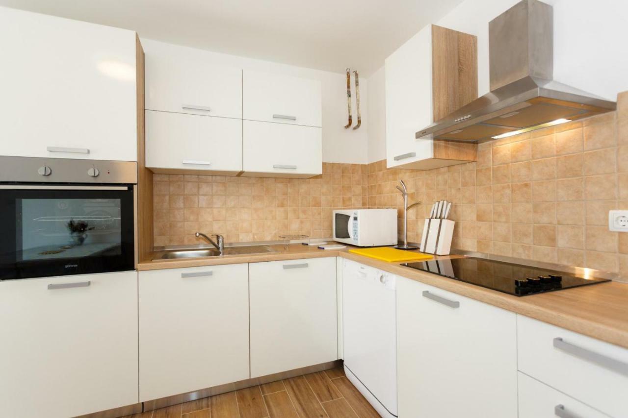 Sonja Appartement Krk Town Buitenkant foto