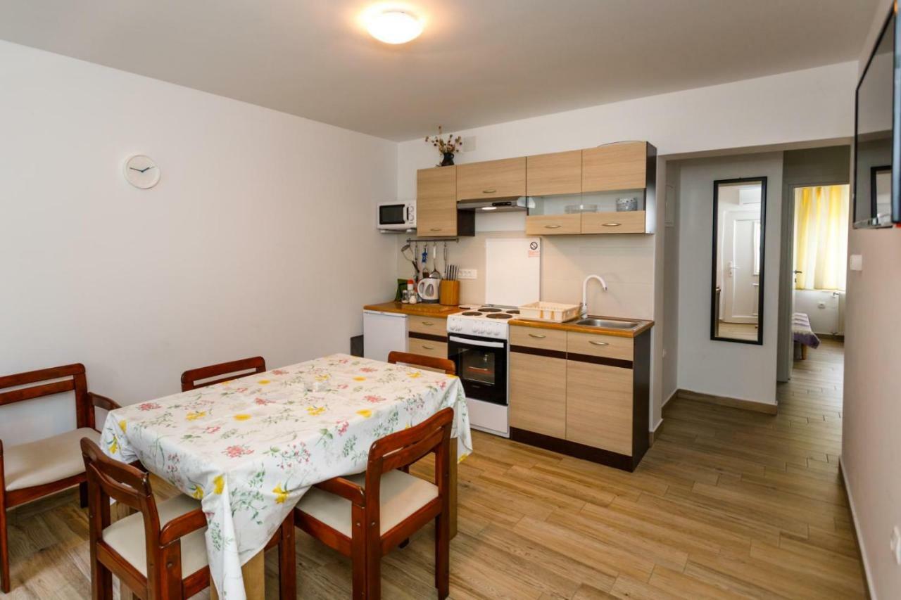 Sonja Appartement Krk Town Buitenkant foto