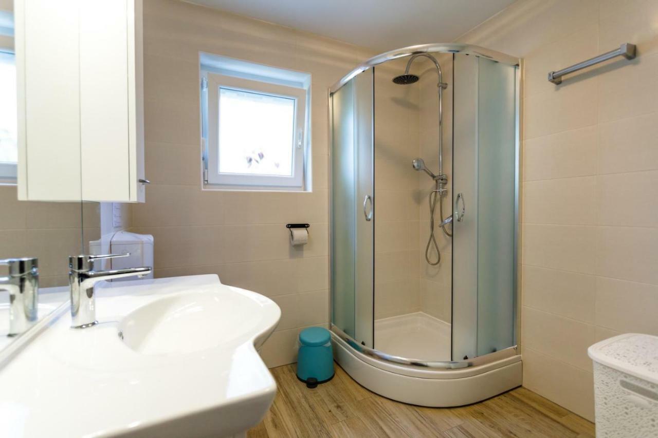 Sonja Appartement Krk Town Buitenkant foto