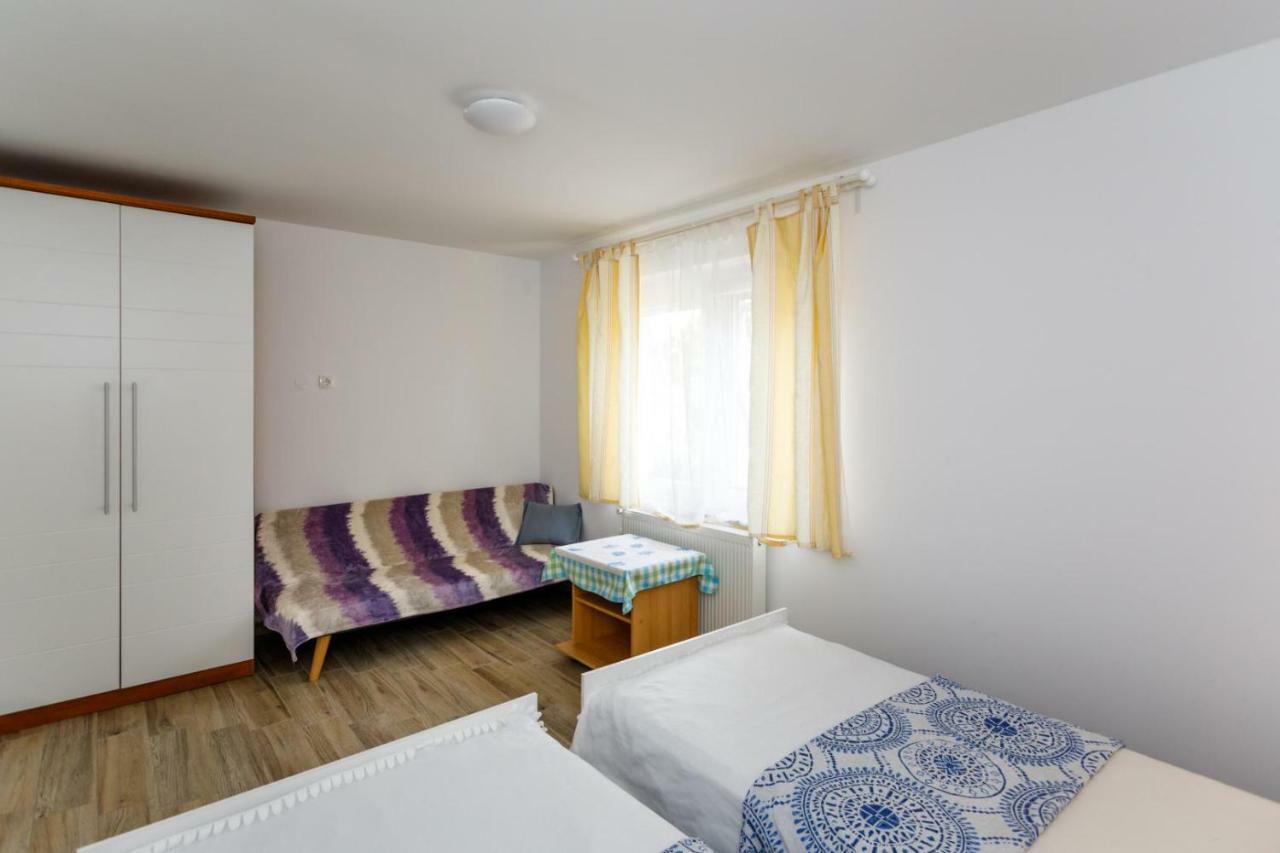 Sonja Appartement Krk Town Buitenkant foto